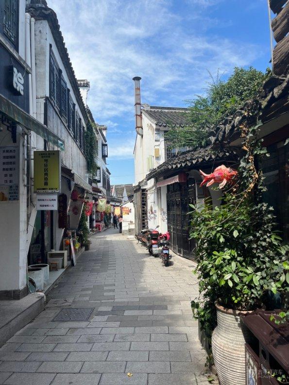 明朝迁都北京，朱棣有想法但不是第一个，清代笔记透露与此人有关